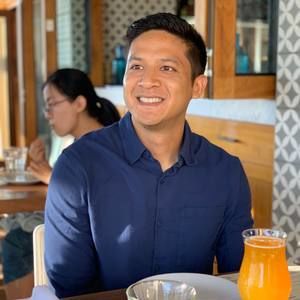 Meet your Posher, Justin